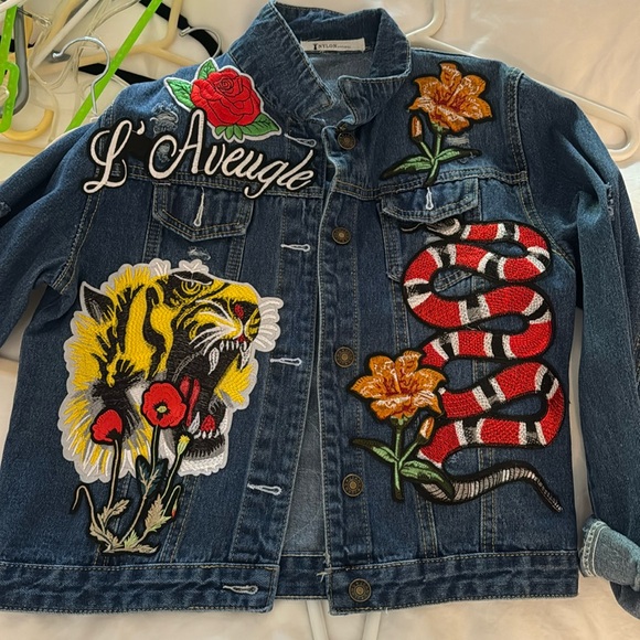 Jean jacket with patches - Picture 1 of 2